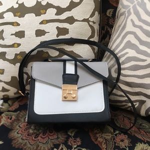 petite shoulder bag